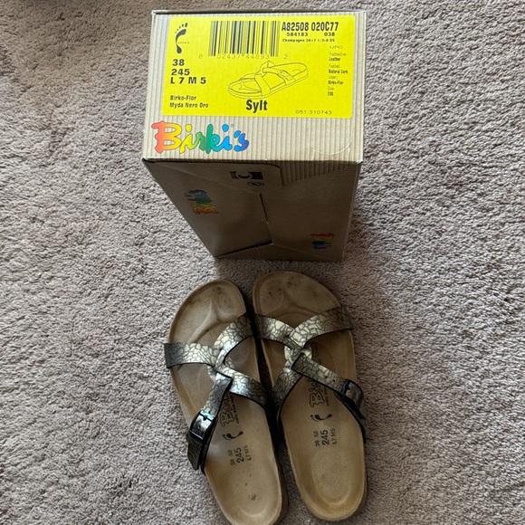 Birkenstock Birkis Metallic Bronze Crossover Straps. Snakeskin look. Size 38 - Picture 14 of 14